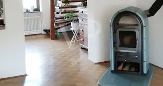 von_poll_real_estate_property_25199225_image_1