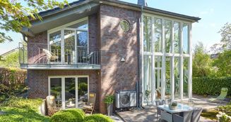 von_poll_real_estate_property_25132013_image_0