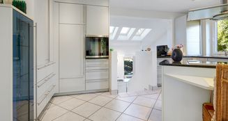 von_poll_real_estate_property_25132013_image_3
