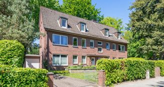 von_poll_real_estate_property_25132016_image_0