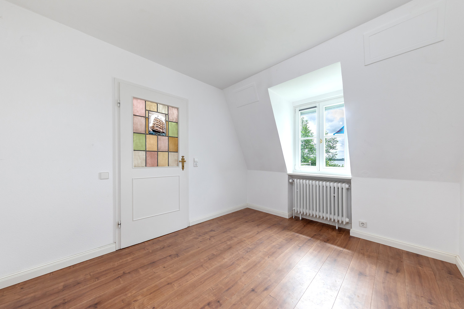 Zimmer mit Elbblick