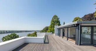 von_poll_real_estate_property_25132023_image_0