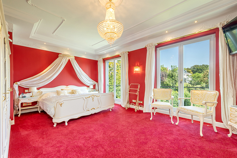 Master Bedroom mit ...