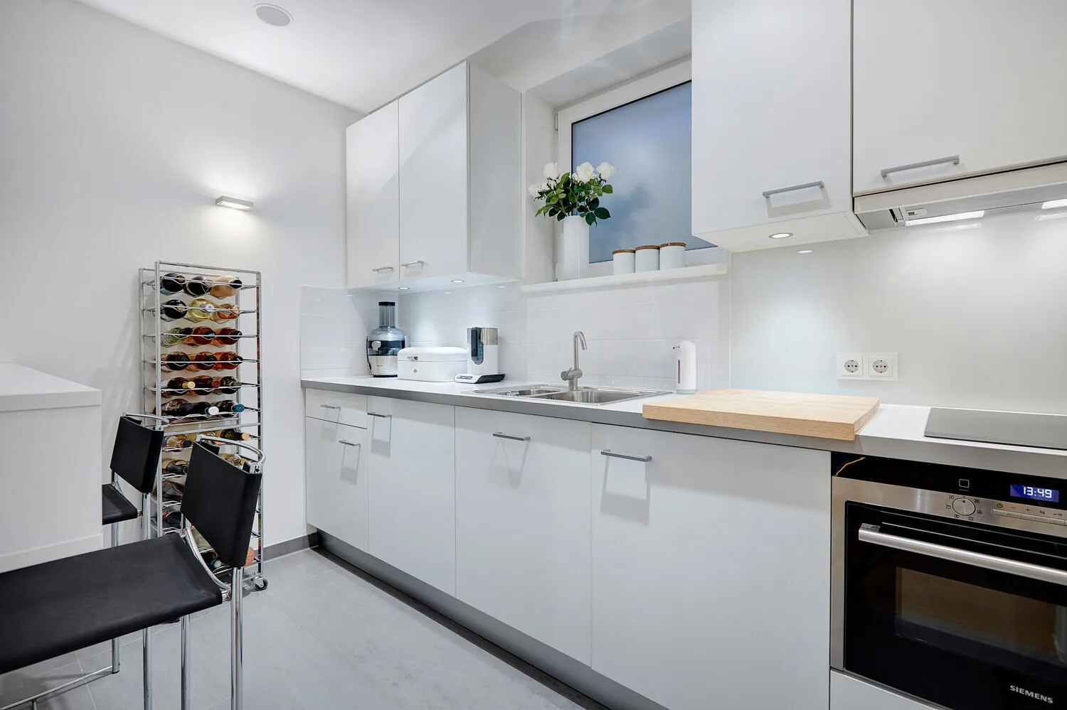 Praktische Gäste-Pantry oder Zweitküche