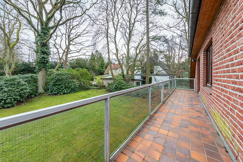 Balkon mit Blick ins Grüne