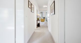 von_poll_real_estate_property_25132014_image_7