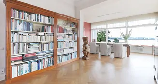 von_poll_real_estate_property_25132010_image_4