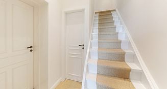 von_poll_real_estate_property_25132010_image_16