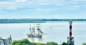 von_poll_real_estate_property_25132010_image_0