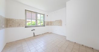 von_poll_real_estate_property_25132018_image_10