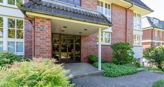 von_poll_real_estate_property_25132018_image_3