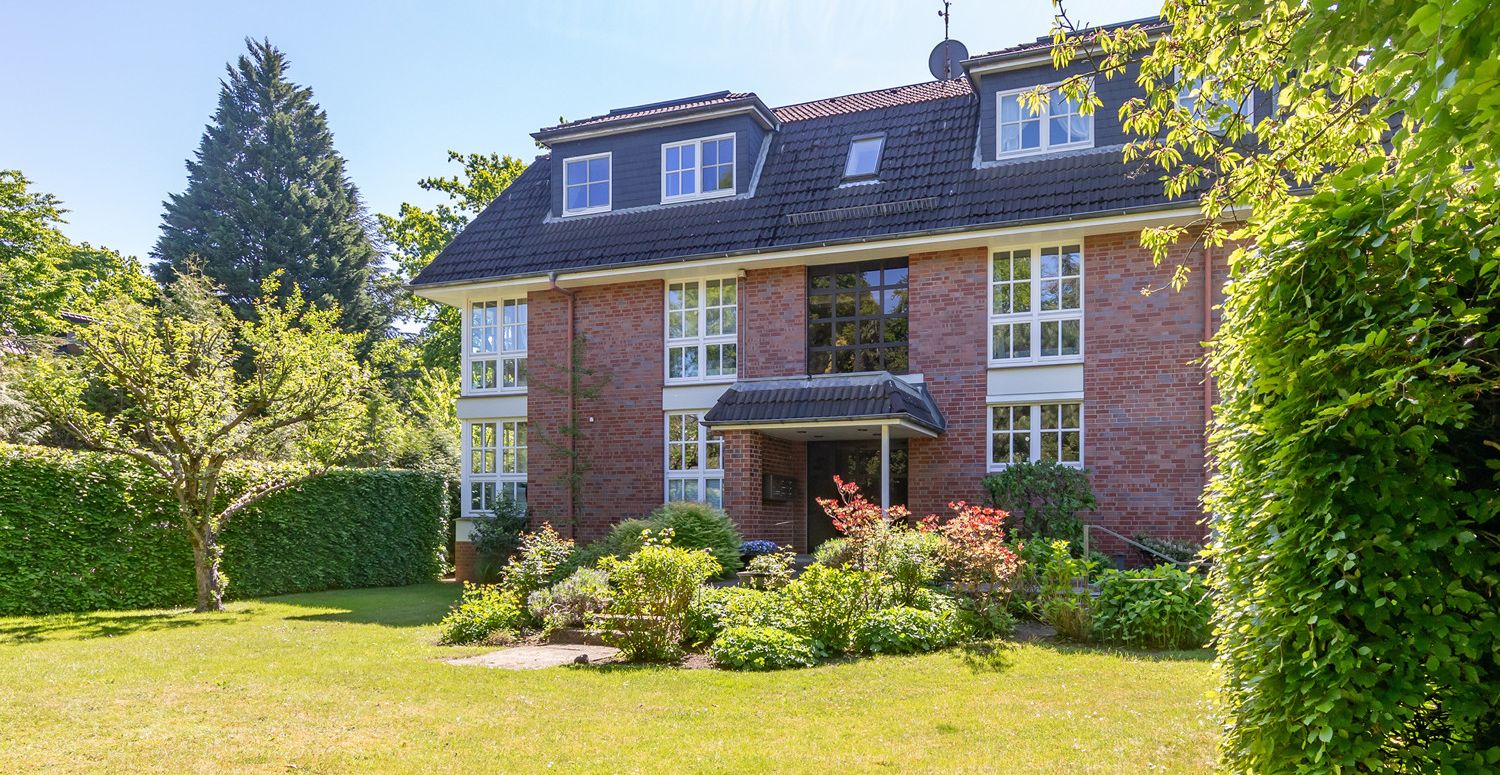 Gepflegtes Rotklinker-Mehrfamilienhaus