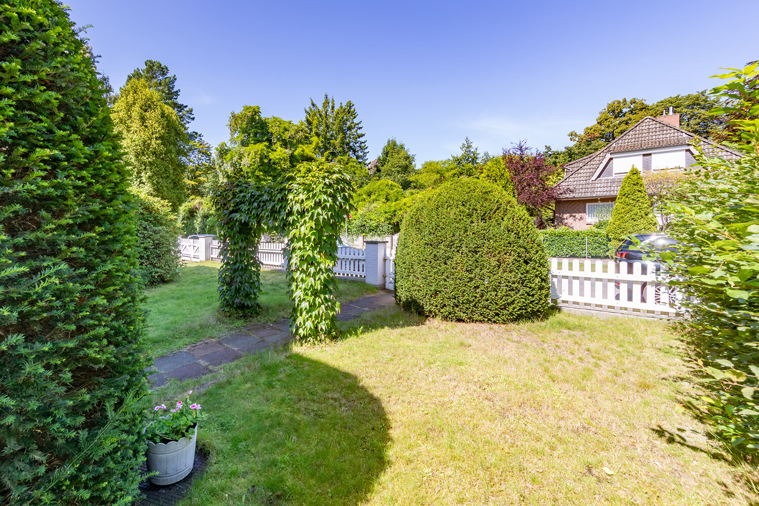 Zuwegung zum Haus