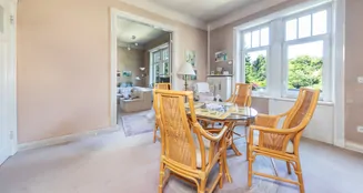 von_poll_real_estate_property_25132027_image_11