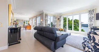 von_poll_real_estate_property_25132023e_image_11