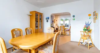 von_poll_real_estate_property_25132031_image_8