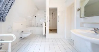 von_poll_real_estate_property_25132034_image_16