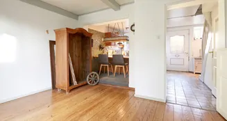 von_poll_real_estate_property_25132037_image_3