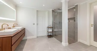 von_poll_real_estate_property_25132023KI_image_21