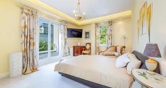 von_poll_real_estate_property_25132023KI_image_30