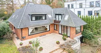 von_poll_real_estate_property_25132034G_image_7