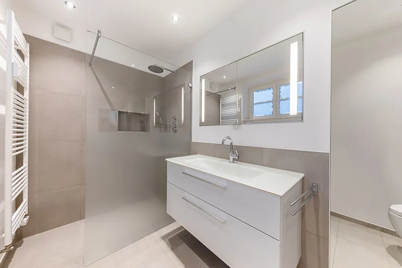 ... auch als En-Suite-Badezimmer ...