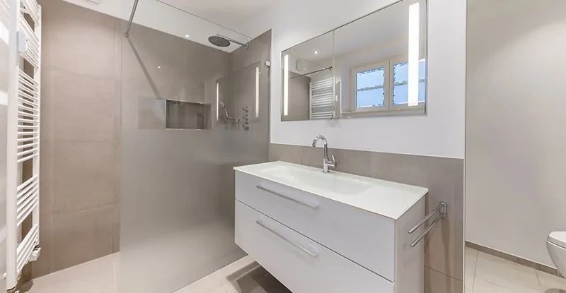 ... auch als En-Suite-Badezimmer ...