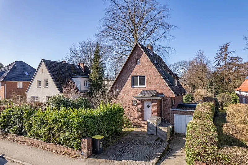 Straßenansicht