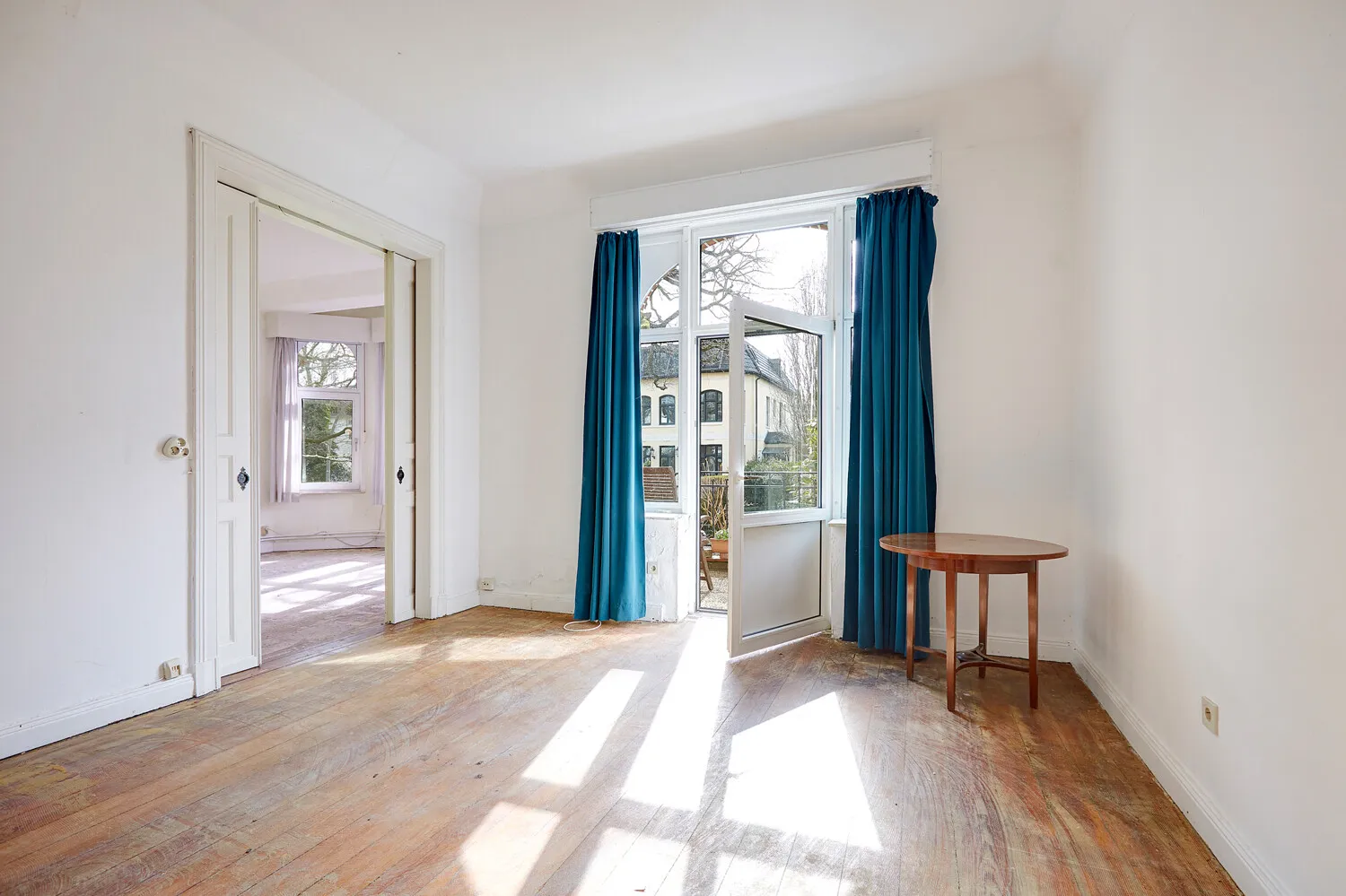 Das lichtdurchflutete Wohnzimmer
