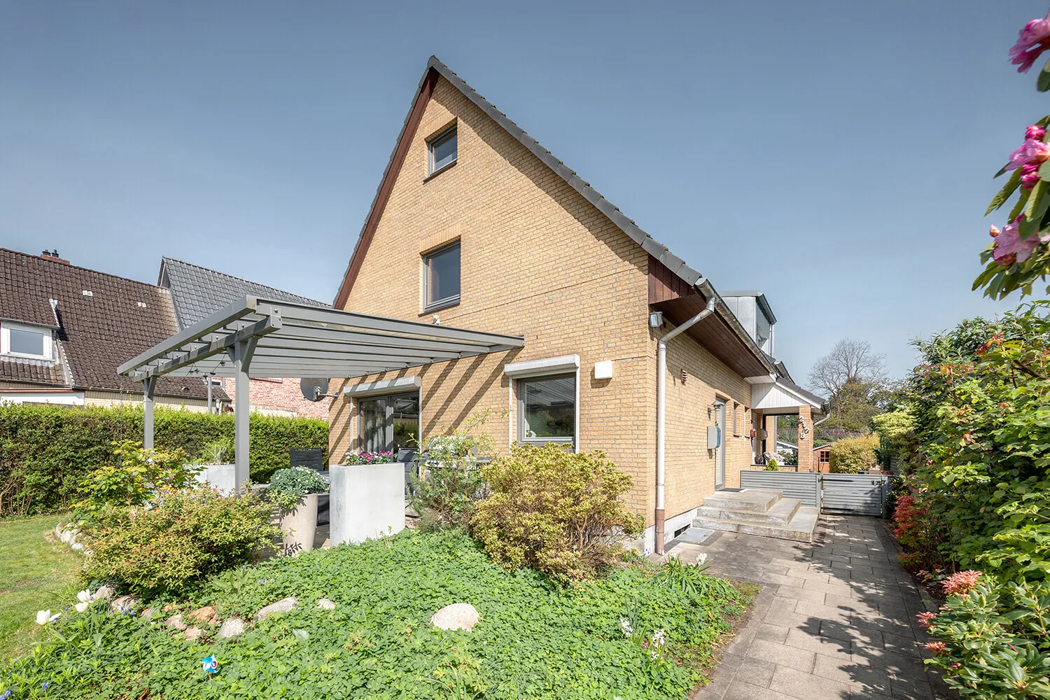 Raumwunder für Familien
 - kompakt, gemütlich, durchdacht -
 4 Räume