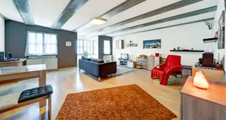 von_poll_real_estate_property_25031032_image_1