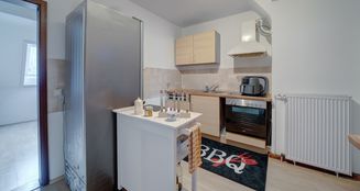 von_poll_real_estate_property_24031025_image_13