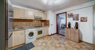 von_poll_real_estate_property_25031032_image_5