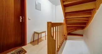 von_poll_real_estate_property_25031032_image_3