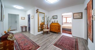 von_poll_real_estate_property_25031010_image_8