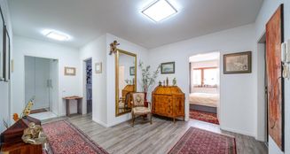 von_poll_real_estate_property_25031010_image_1