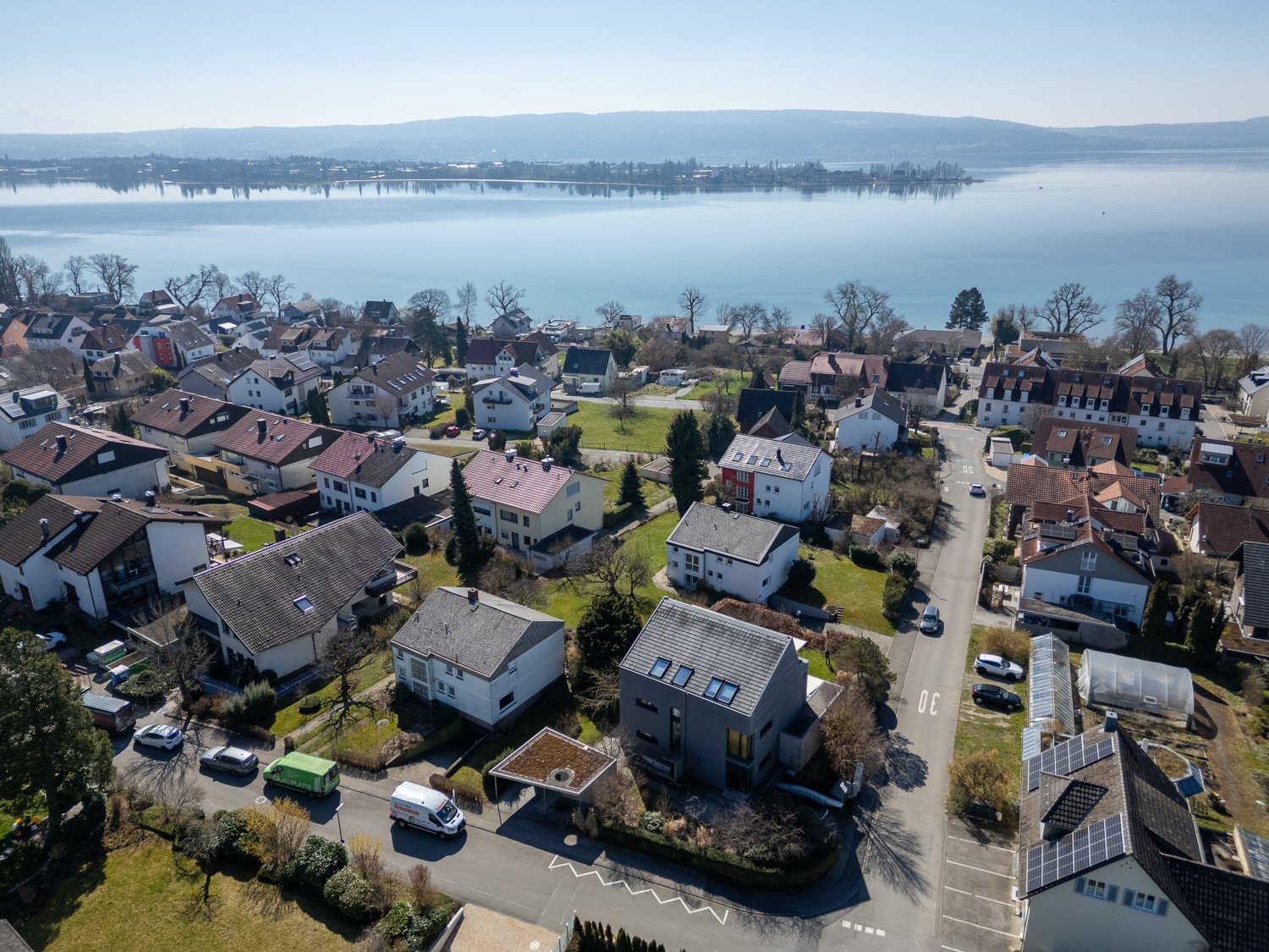 Nur 3. Gehminuten zum See