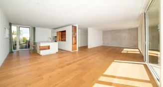 von_poll_real_estate_property_25031015_image_10