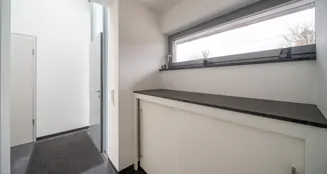 von_poll_real_estate_property_25031039_image_7