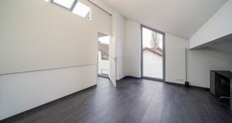 von_poll_real_estate_property_25031039_image_18