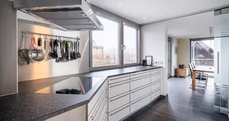 von_poll_real_estate_property_25031039_image_9