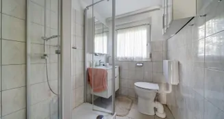 von_poll_real_estate_property_25031050_image_7