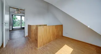 von_poll_real_estate_property_25031029_image_25