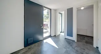 von_poll_real_estate_property_25031029_image_7