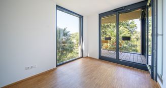 von_poll_real_estate_property_25031029_image_16