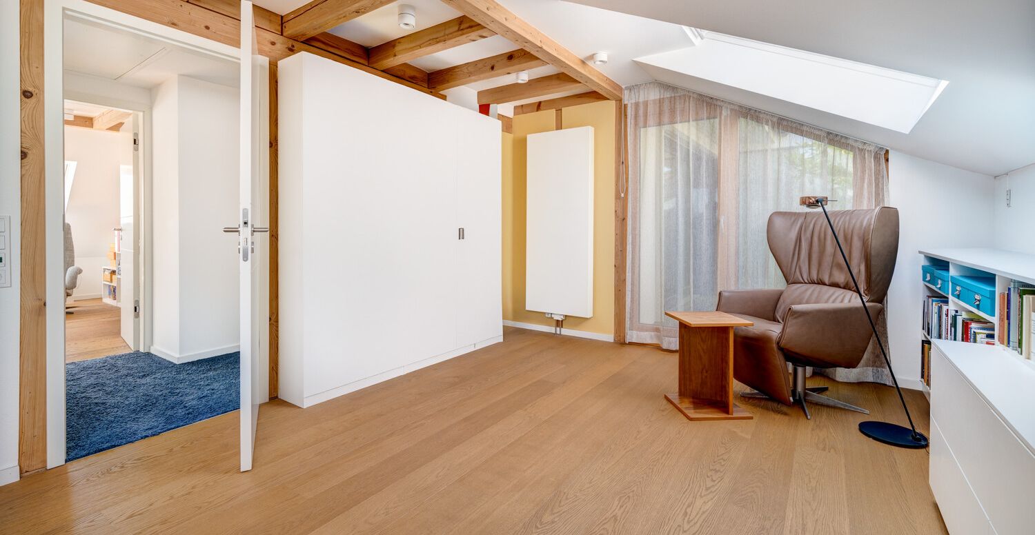 OG_Arbeits / Schlafzimmer