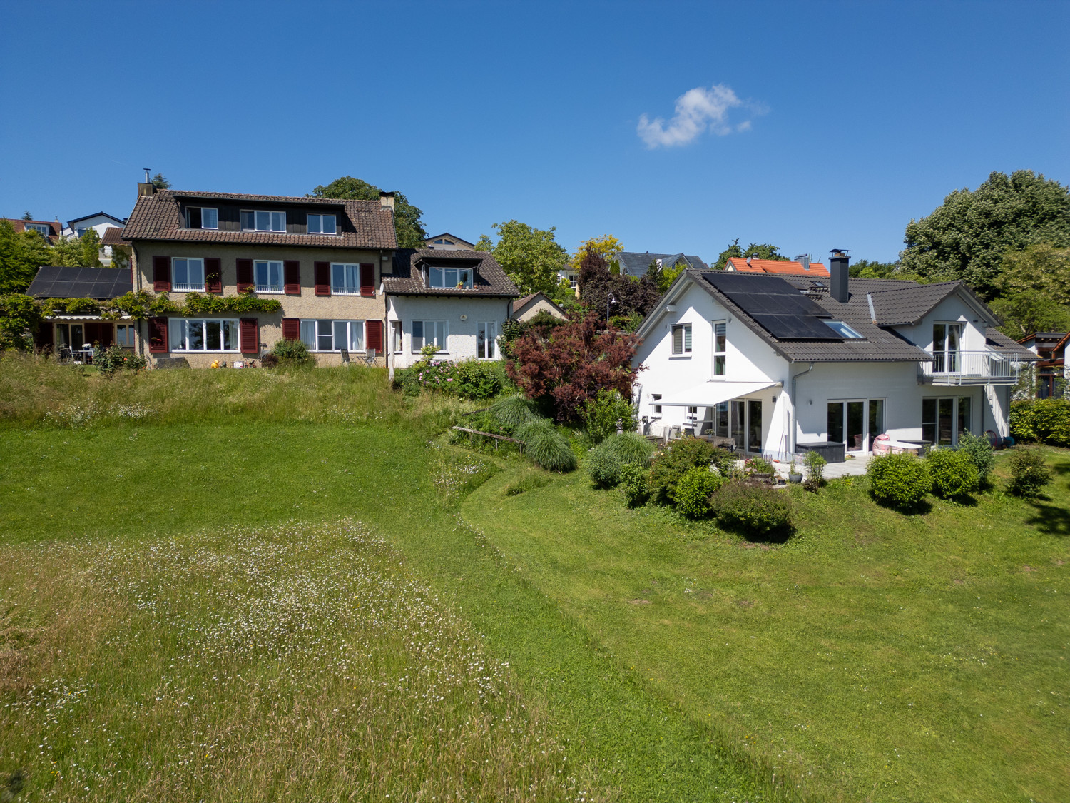 MFH und EFH Außenansicht
