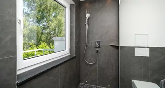 von_poll_real_estate_property_25031027_image_4