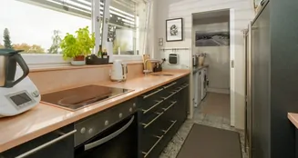 von_poll_real_estate_property_25031043_image_8