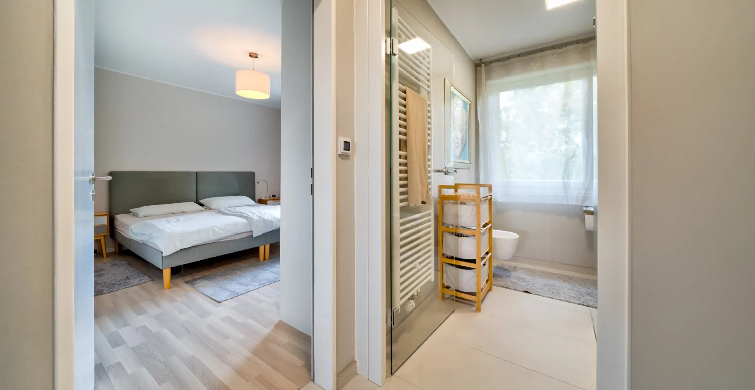 Übersicht_Schlafzimmer_Bad